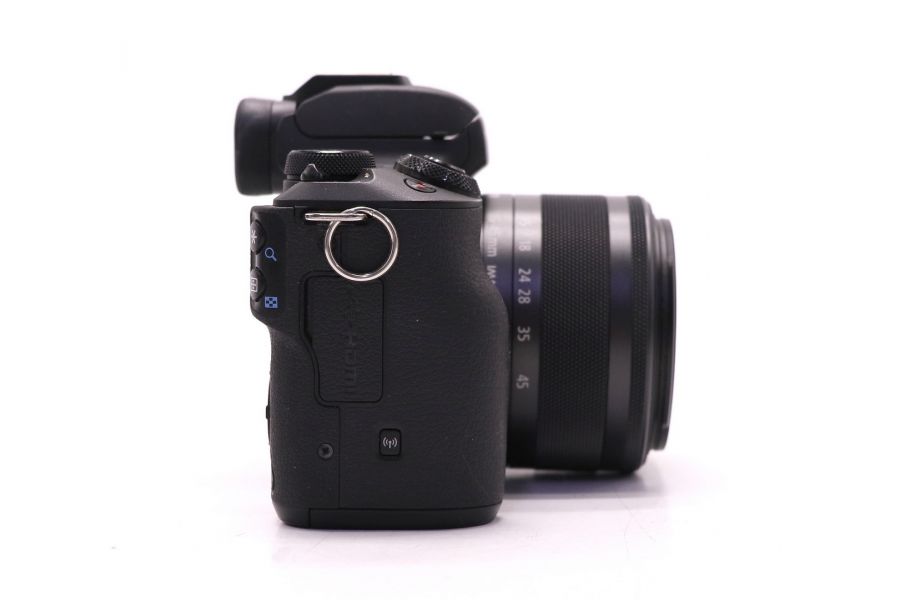 Canon EOS M50 kit (пробег 7000 кадров)
