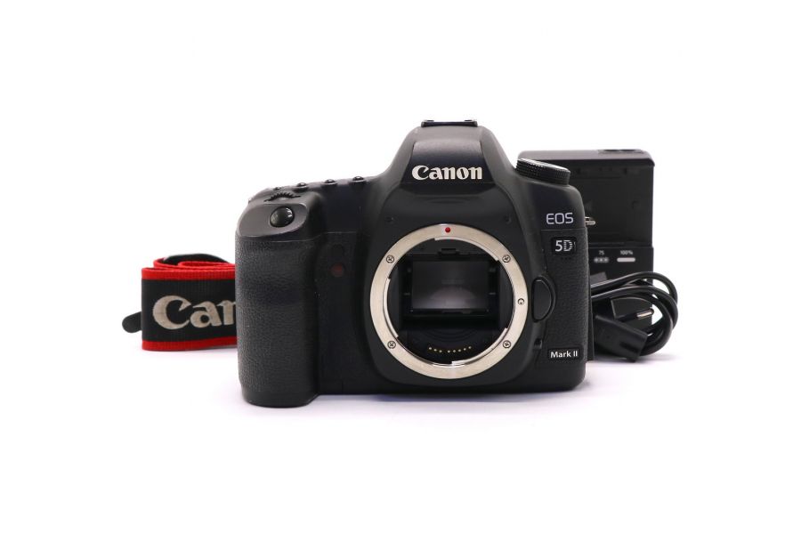 Canon EOS 5D Mark II body (пробег 135465 кадров)