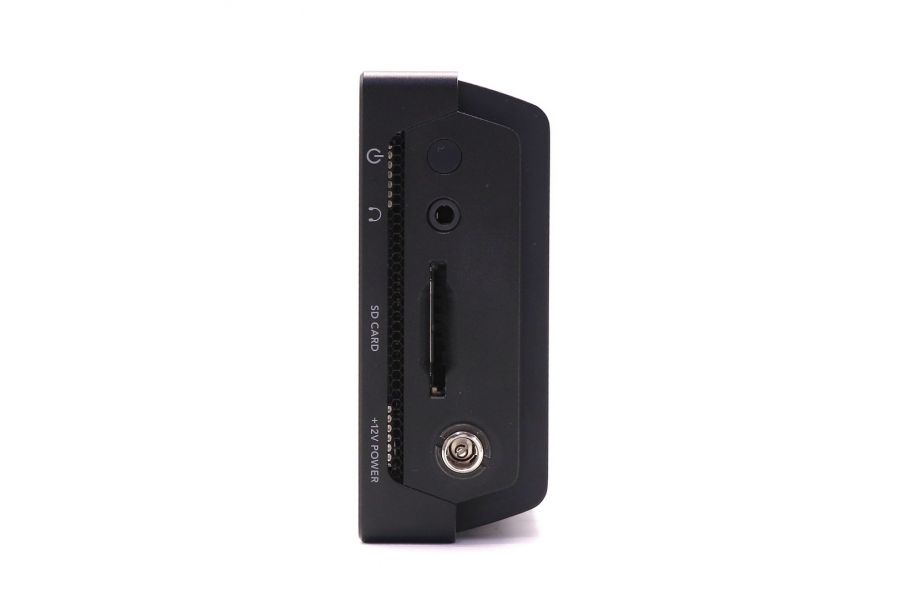 Монитор-рекордер Blackmagic Design Video Assist 5'' 12G HDR в упаковке