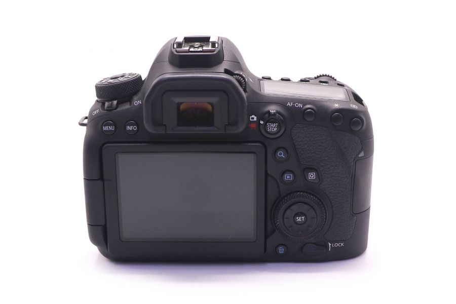 Canon EOS 6D Mark II body (пробег 8020 кадров)