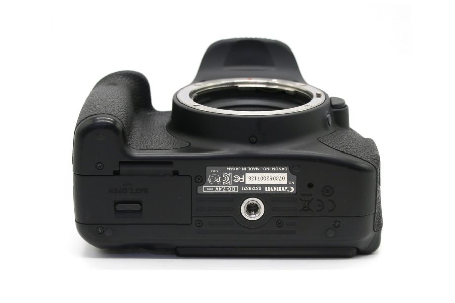 Canon EOS 650D body в упаковке (пробег 21790 кадров)