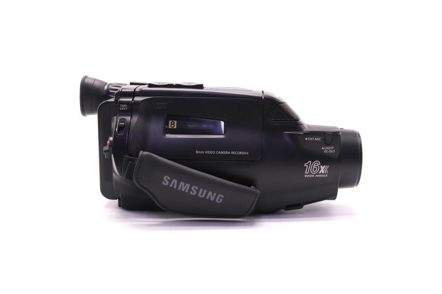 Видеокамера Samsung VP-K75