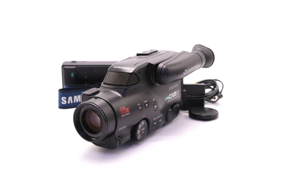 Видеокамера Samsung VP-K75