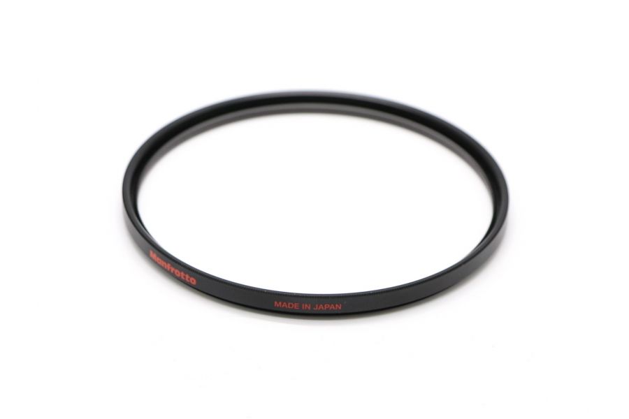 Светофильтр Manfrotto Essential/UV 82mm Japan