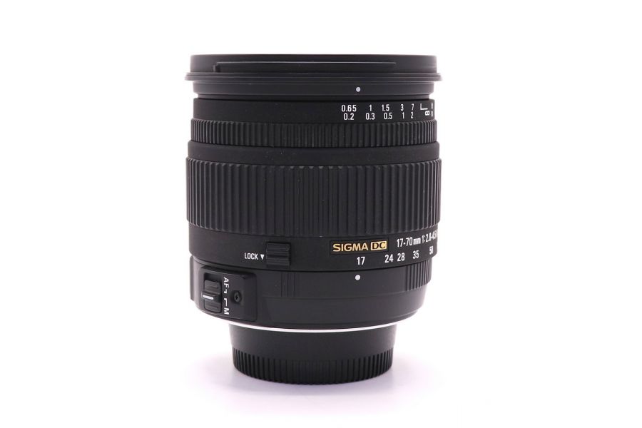 Sigma AF 17-70mm f/2.8-4.5 DC MACRO HSM Nikon F (Japan, 2010)