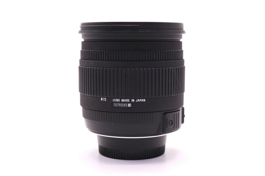 Sigma AF 17-70mm f/2.8-4.5 DC MACRO HSM Nikon F (Japan, 2010)