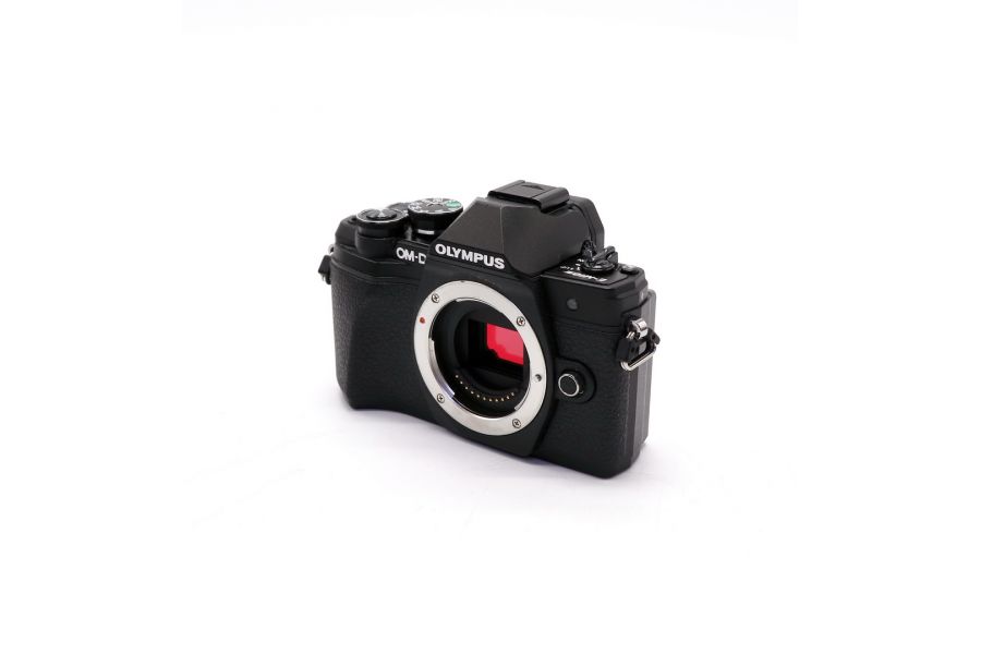 Olympus OM-D E-M10 Mark III body black в упаковке (пробег 2760 кадров)
