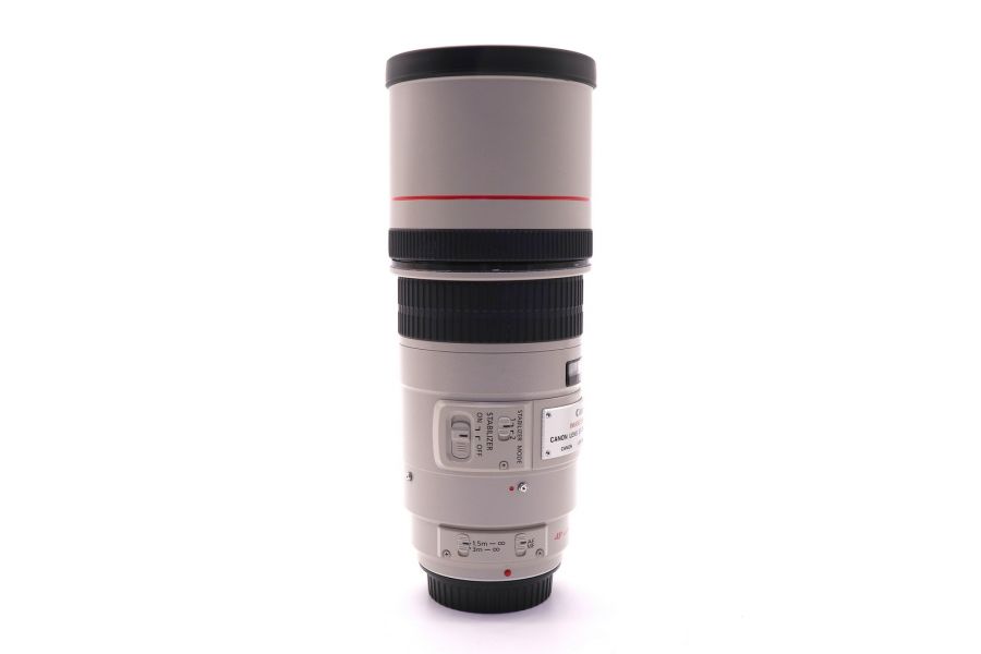 Canon EF 300mm f/4L IS USM в упаковке