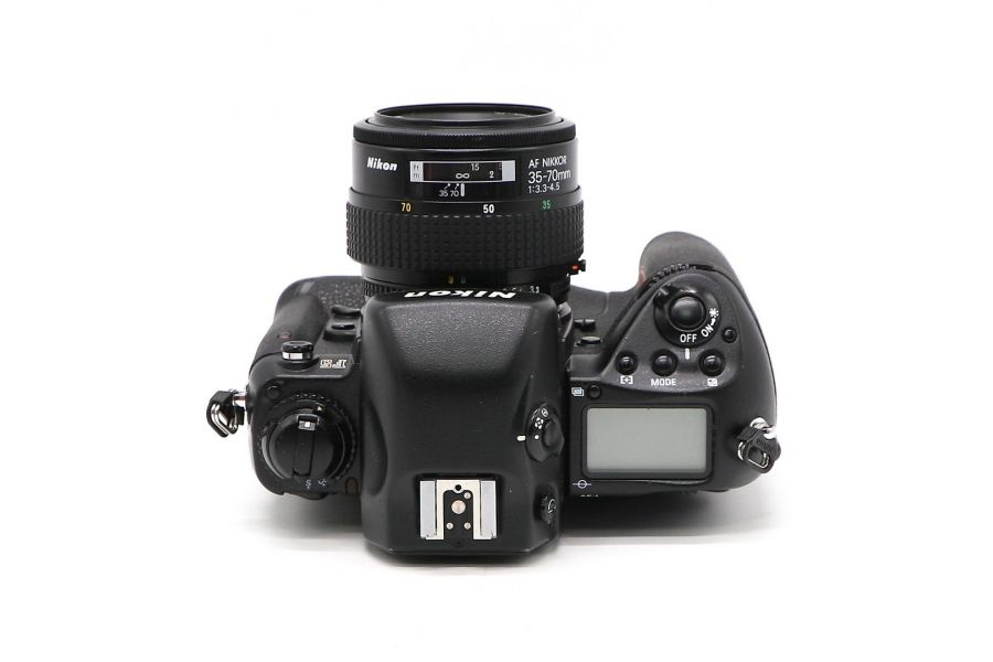 Nikon F5 kit 35-70mm f/3.3-4.5 AF Nikkor
