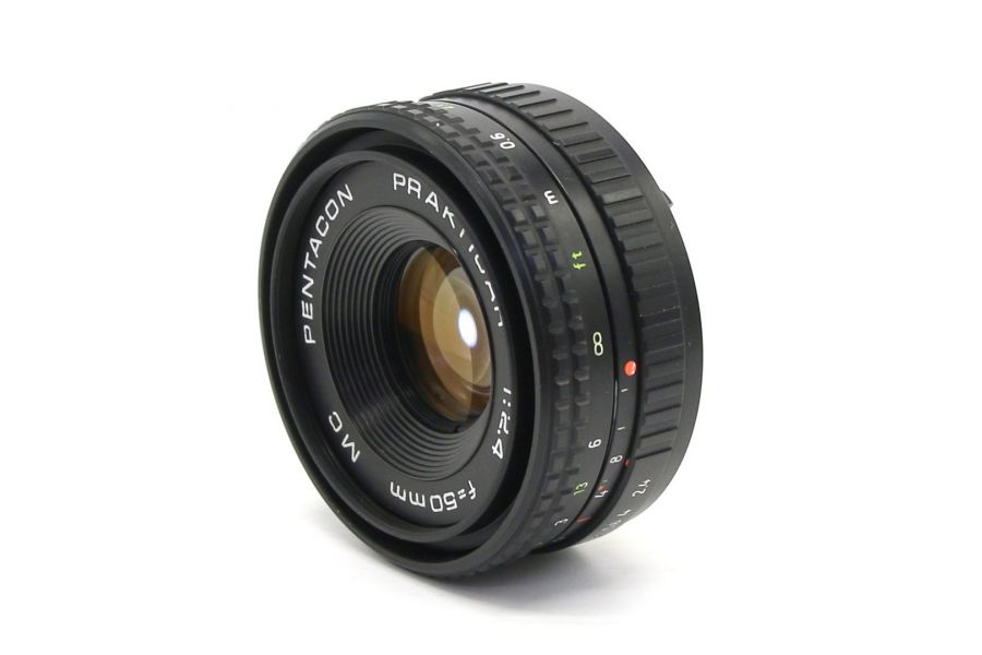 Prakticar 50mm f/2.4 MC в упаковке