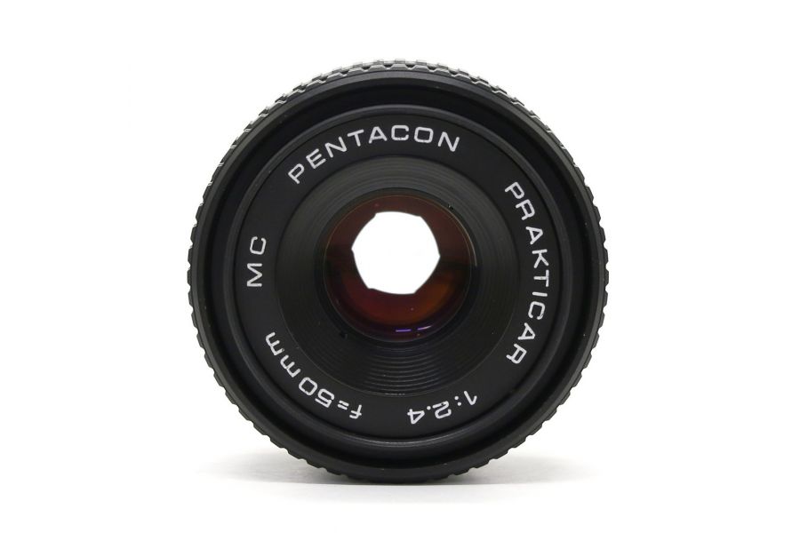 Prakticar 50mm f/2.4 MC в упаковке
