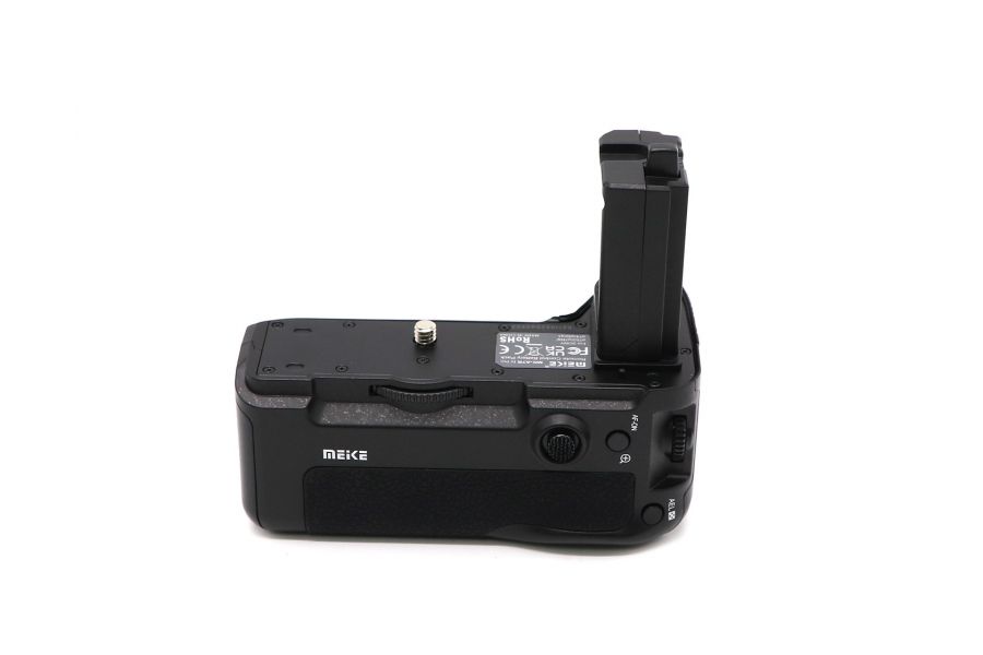 Батарейная ручка Meike MK-A7IV Pro