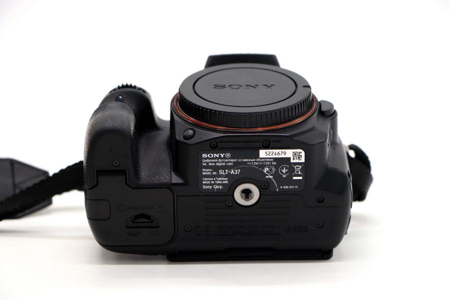 Sony A37 body в упаковке
