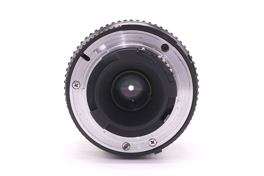 Nikon 35-70mm f/3.3-4.5 AF Nikkor (MKII) (1989)