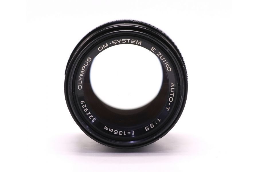 Olympus OM-System Zuiko Auto-T 135mm f/3.5