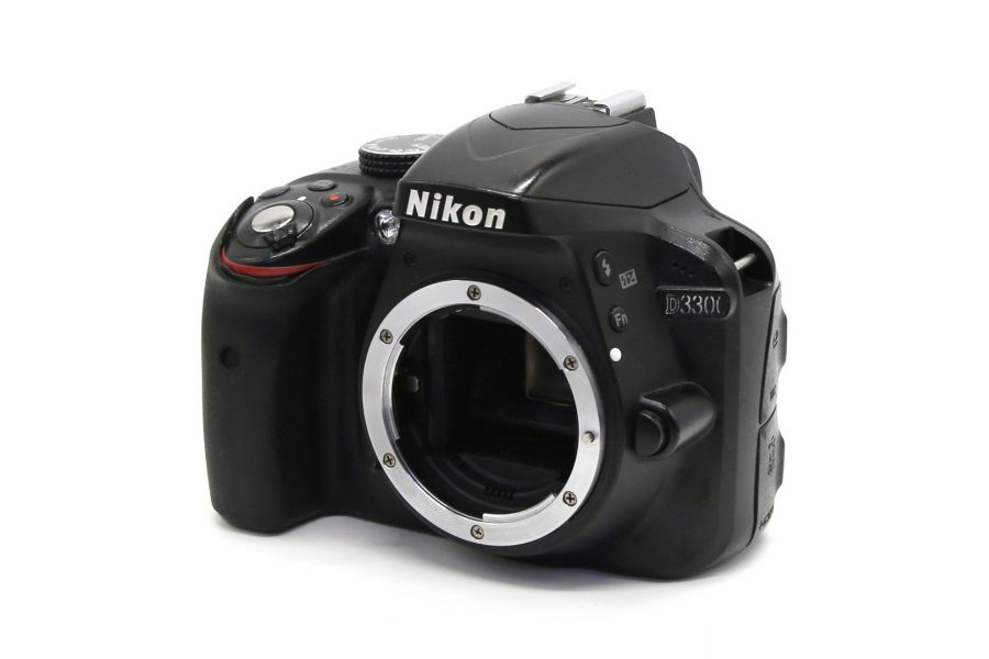 Nikon D3300 body (пробег 40650 кадров)