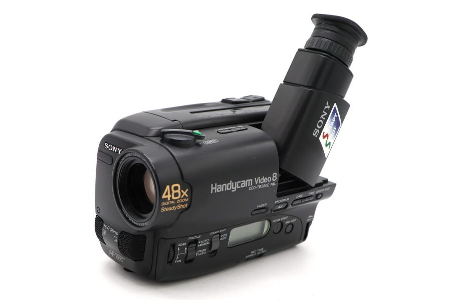 Видеокамера Sony CCD-TR580E