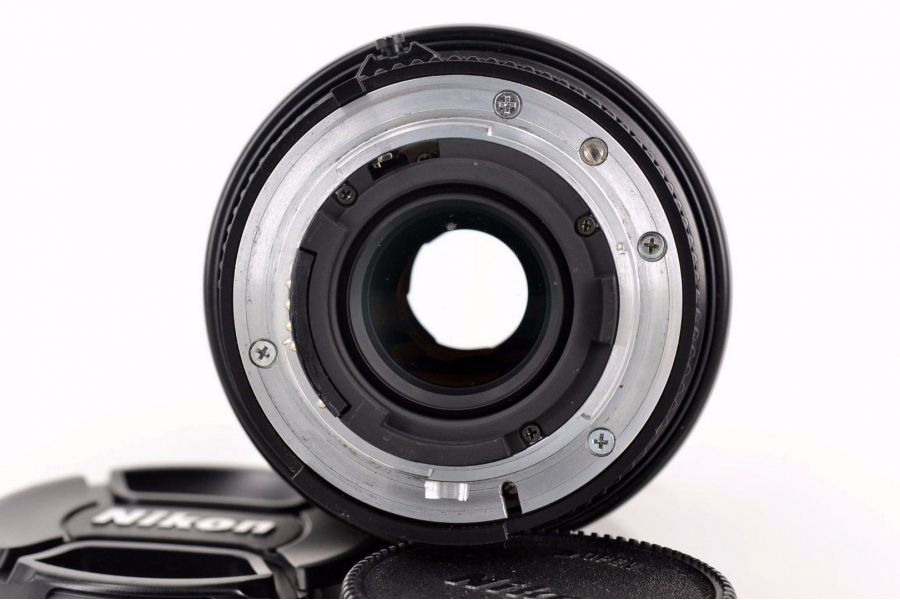 Nikon 70-210mm f/4-5.6 AF Nikkor
