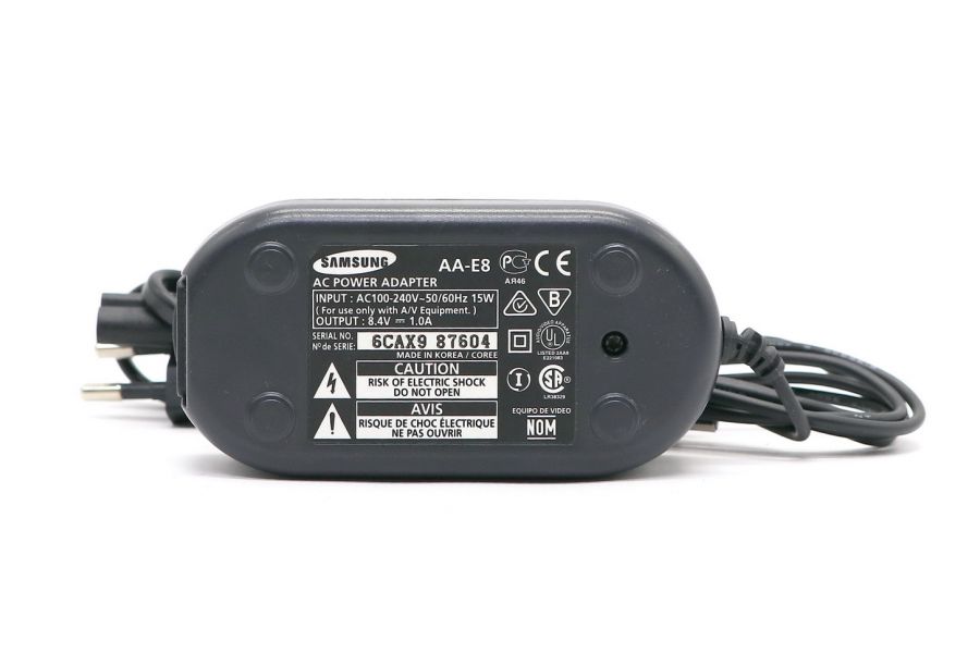 Адаптер питания Samsung AA-E8
