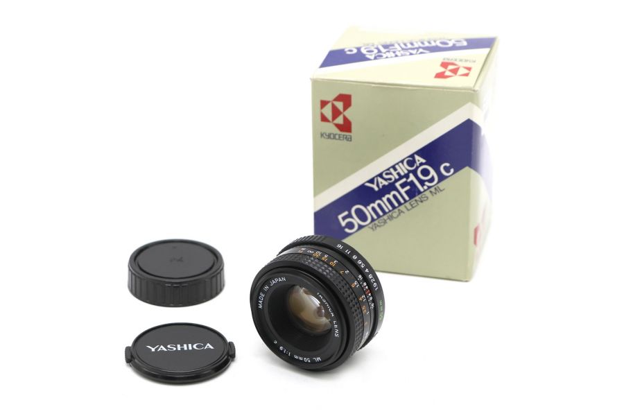 Yashica ML 50mm f/1.9 C в упаковке