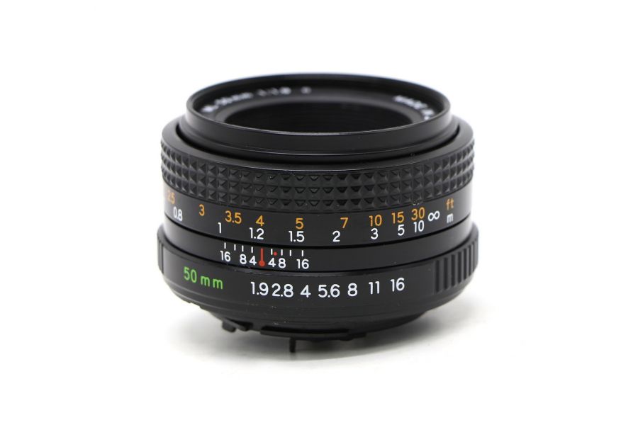 Yashica ML 50mm f/1.9 C в упаковке