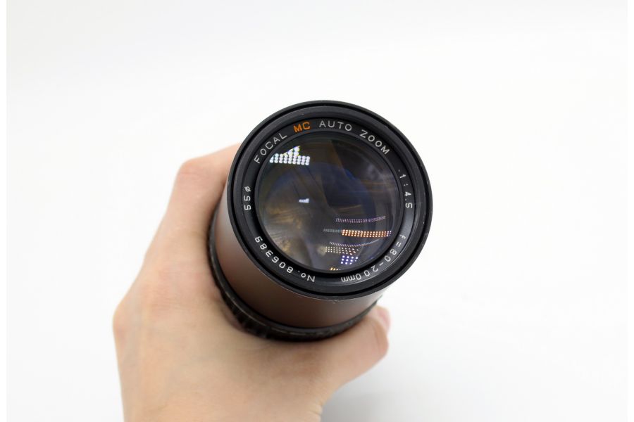 Focal MC auto zoom 4,5/80-200mm (Japan, 1980)