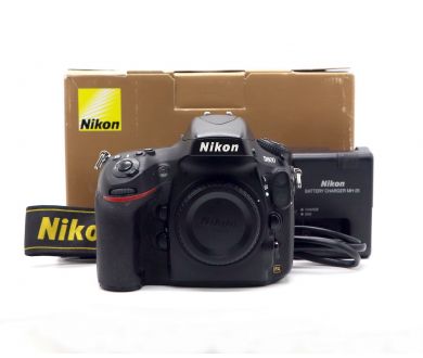 Nikon D800 body в упаковке (пробег 1320 кадров)