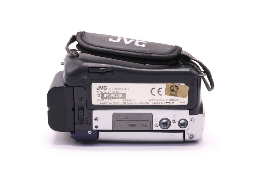 Видеокамера JVC GR-D93E