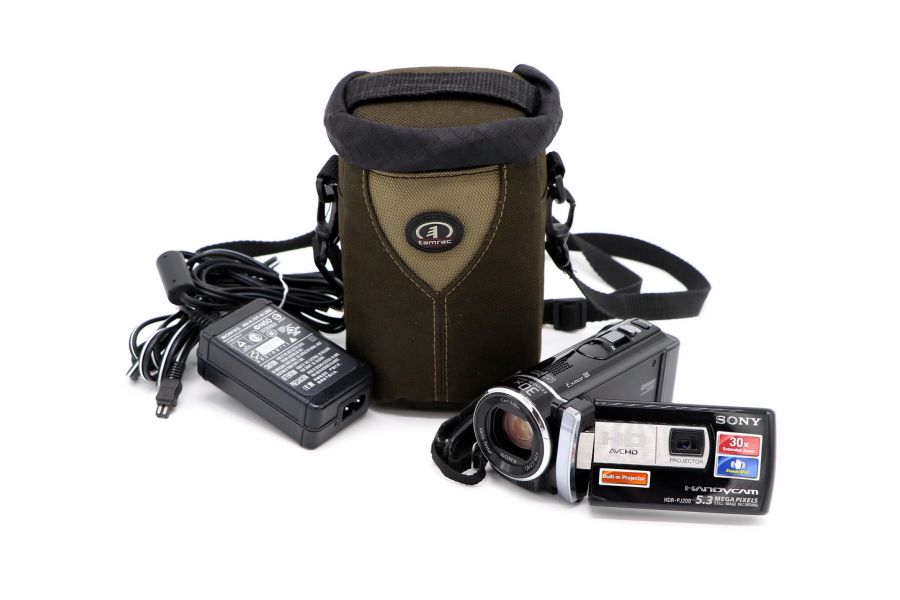 Видеокамера Sony HDR-PJ200E