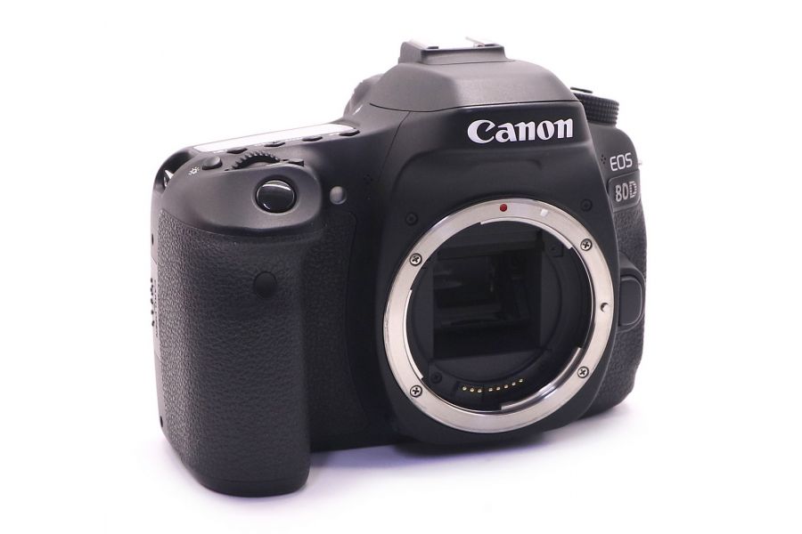 Canon EOS 80D body (пробег 2710 кадров)