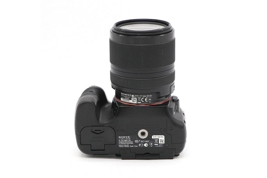 Sony A57 kit 18-135mm f/3.5-5.6 SAM