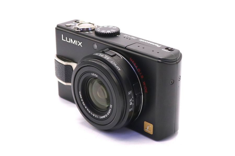 Panasonic Lumix DMC-LX2 в упаковке