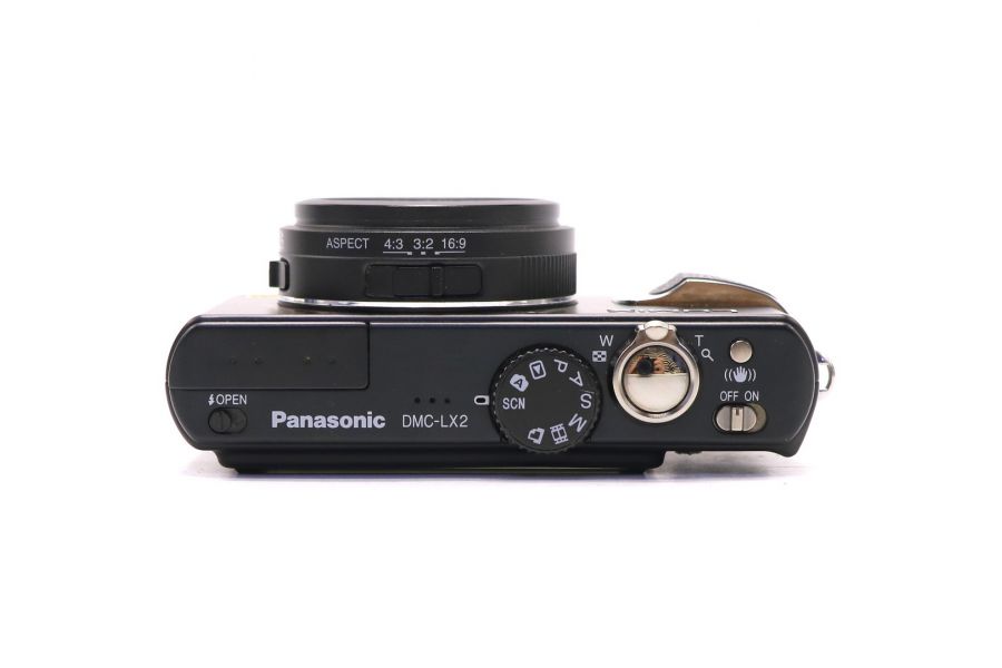 Panasonic Lumix DMC-LX2 в упаковке