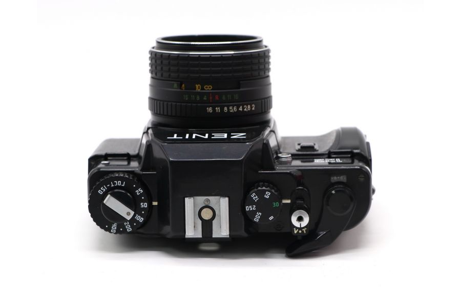 Зенит 122 в упаковке малоформатный фотоаппарат