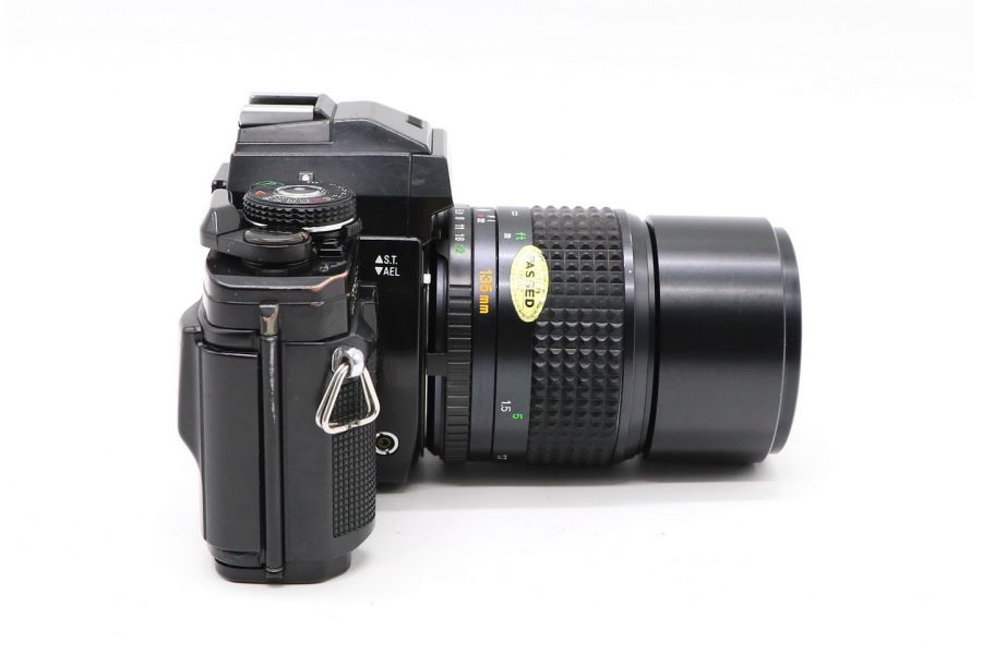 Minolta X-700 + Minolta MD 3.5/135mm