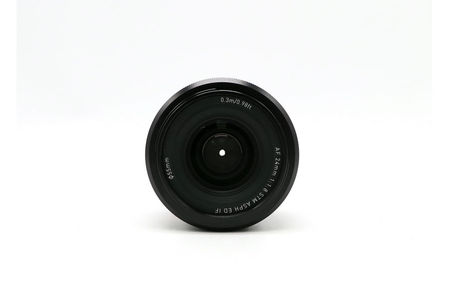 Viltrox AF 24mm f/1.8 FE (Sony E-Mount) в упаковке