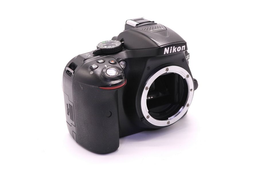 Nikon D5300 body (пробег 30995 кадров)