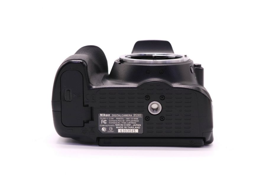 Nikon D5300 body (пробег 30995 кадров)