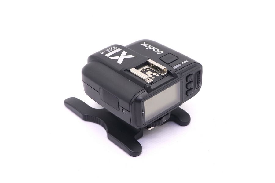 Трансмиттер Godox X1T-C for Canon в упаковке