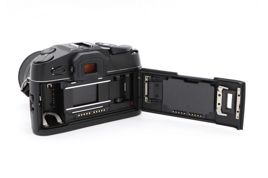 Leica R8 kit Vario-Elmar-R 28-70 как новый