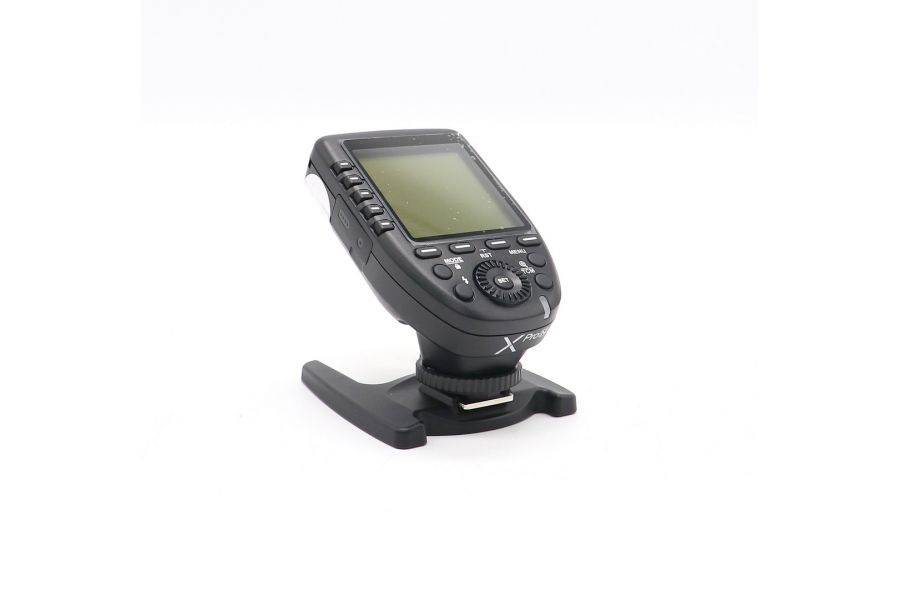 Синхронизатор Godox XPro-N в упаковке