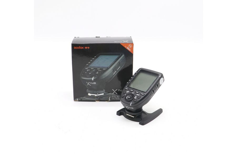 Синхронизатор Godox XPro-N в упаковке