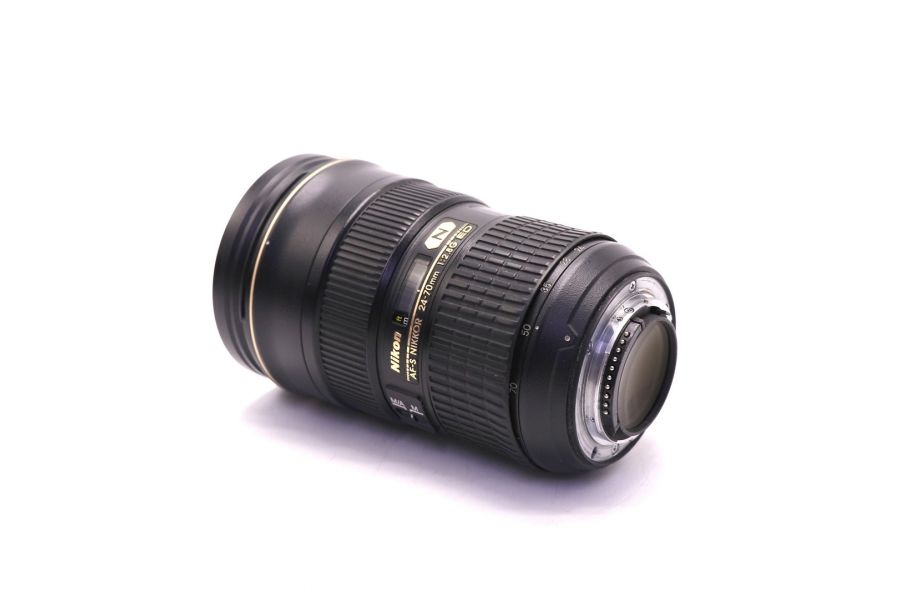 Nikon 24-70mm f/2.8G ED AF-S Nikkor (Japan) в упаковке