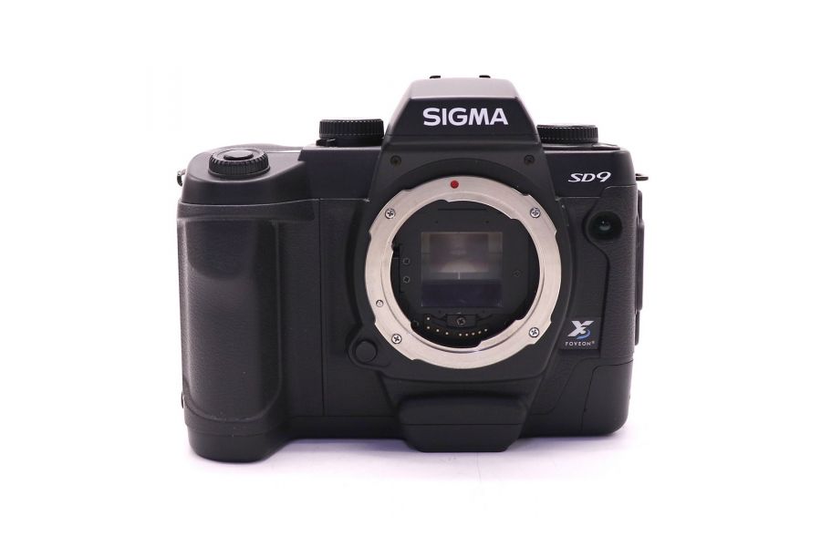 Sigma SD9 body цифровая зеркальная в упаковке 