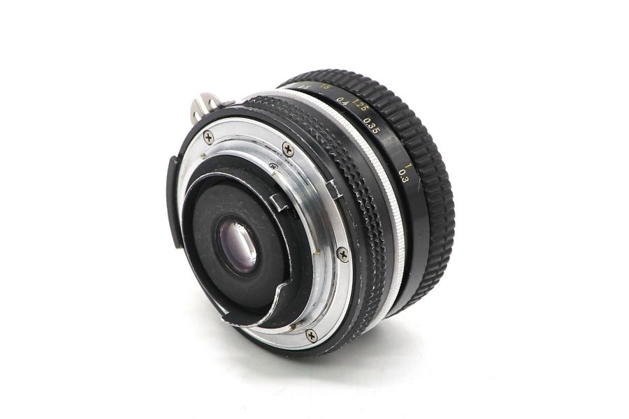 Nikon 20mm f/4 Nikkor