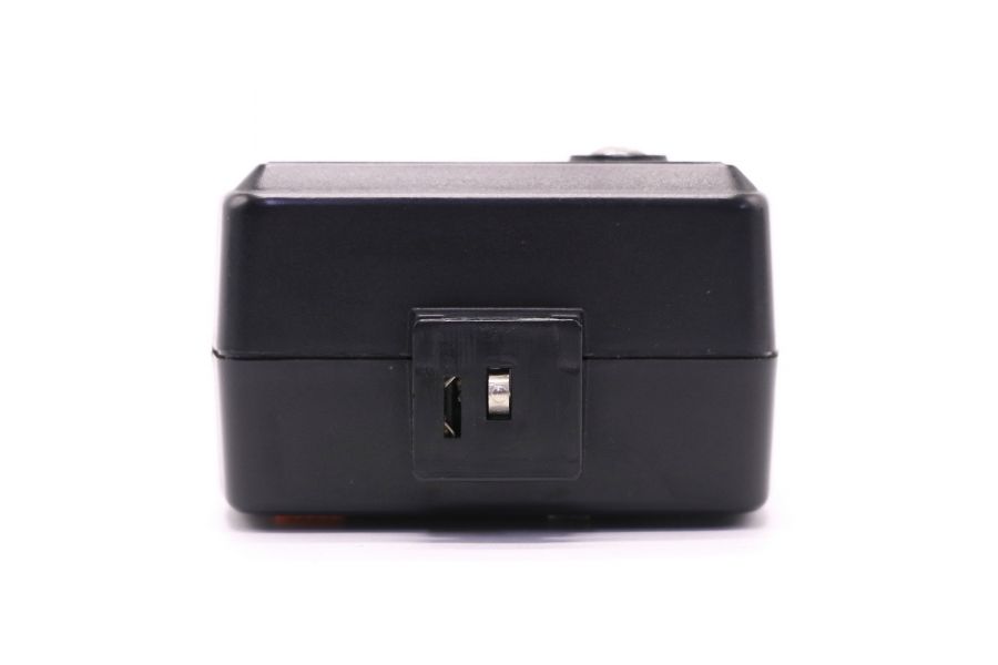 Фотовспышка Unomat B24TAC в упаковке