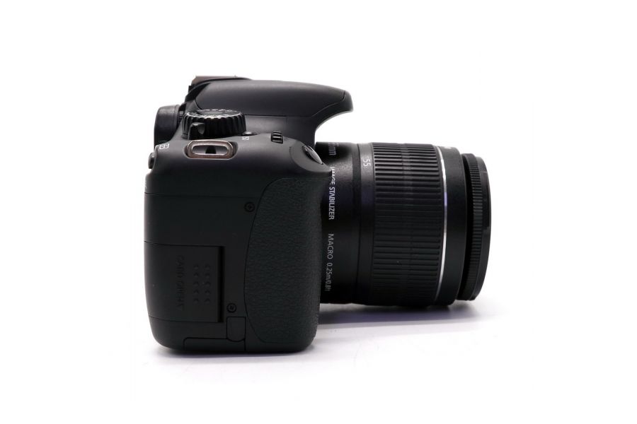 Canon EOS 550D kit (пробег 3515 кадров)