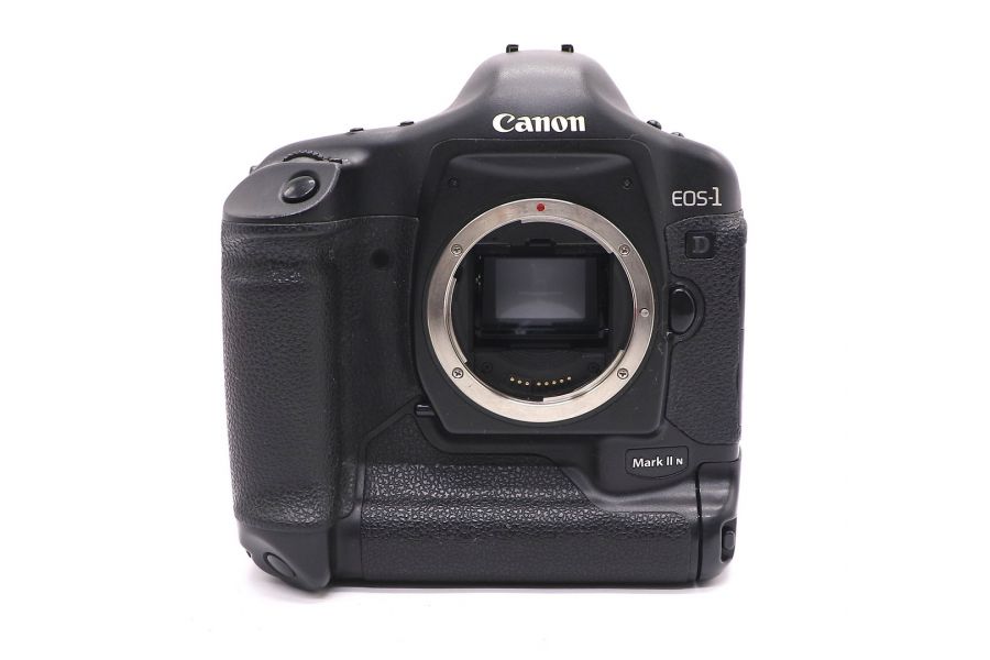 Canon EOS 1D Mark II N body (пробег 58510 кадров)