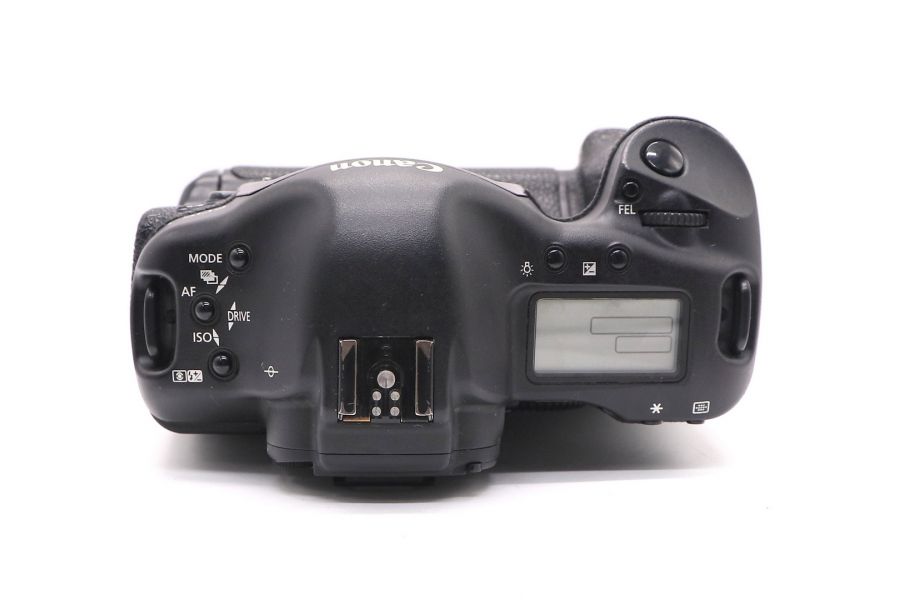 Canon EOS 1D Mark II N body (пробег 58510 кадров)