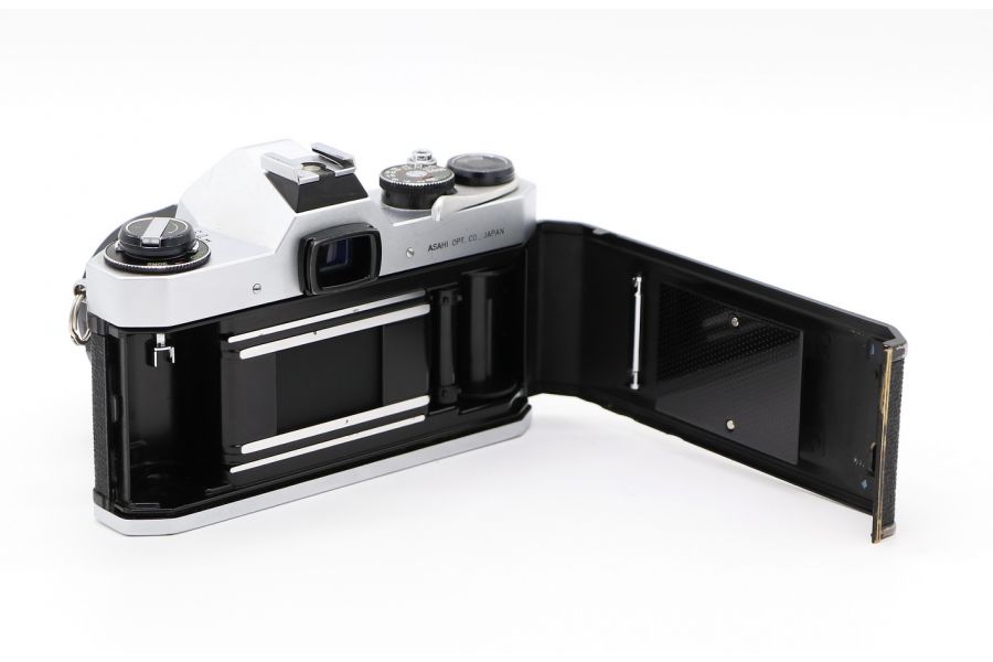 Pentax Spotmatic SP II kit (Japan, 1974)